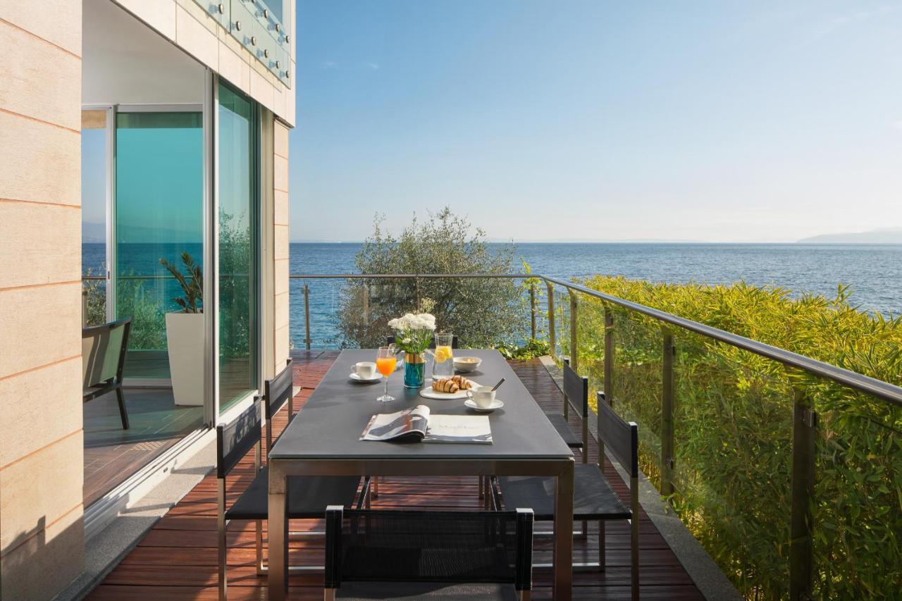 Villa Arentz Residence - Front Sea Apartments Opatija Exterior photo